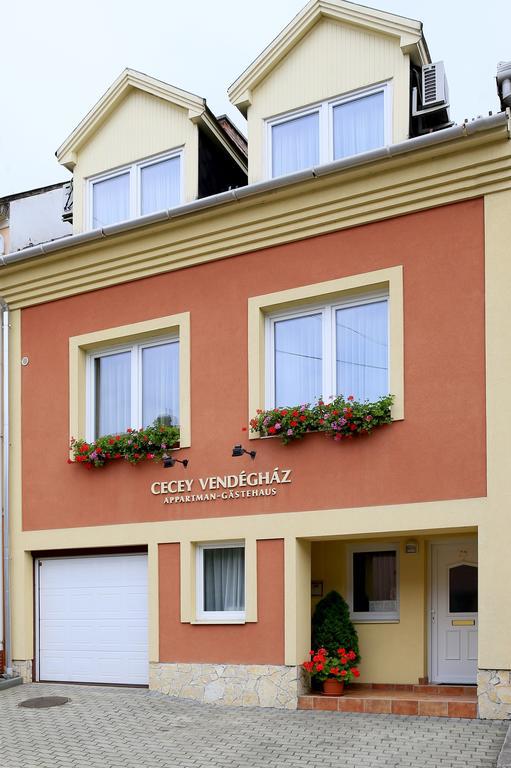 Cecey Vendeghaz Bed & Breakfast Eger Exterior foto